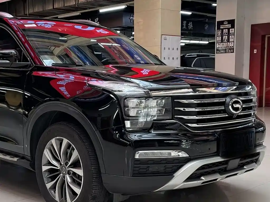 GAC Motor Trumpchi GS8 2017 — фото 13