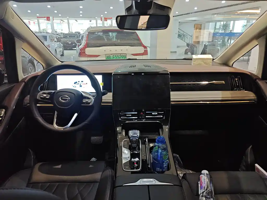 GAC Motor Trumpchi M8 2025 — фото 2