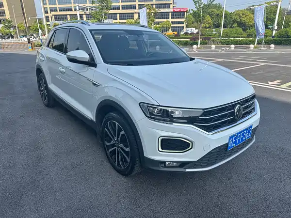 Volkswagen T-Roc 2021
