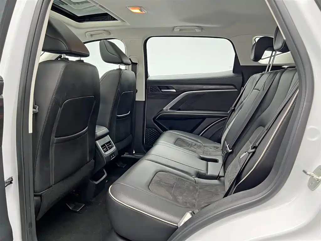 Haval H6 2022 — фото 15