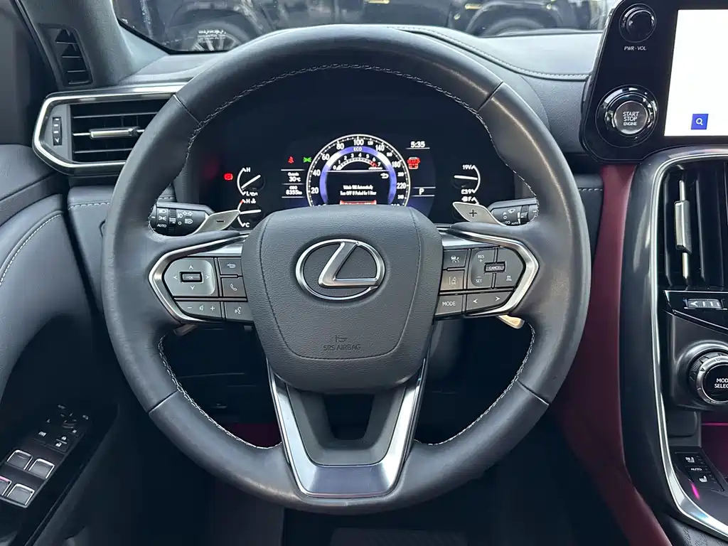 Lexus LX 2024 — фото 7