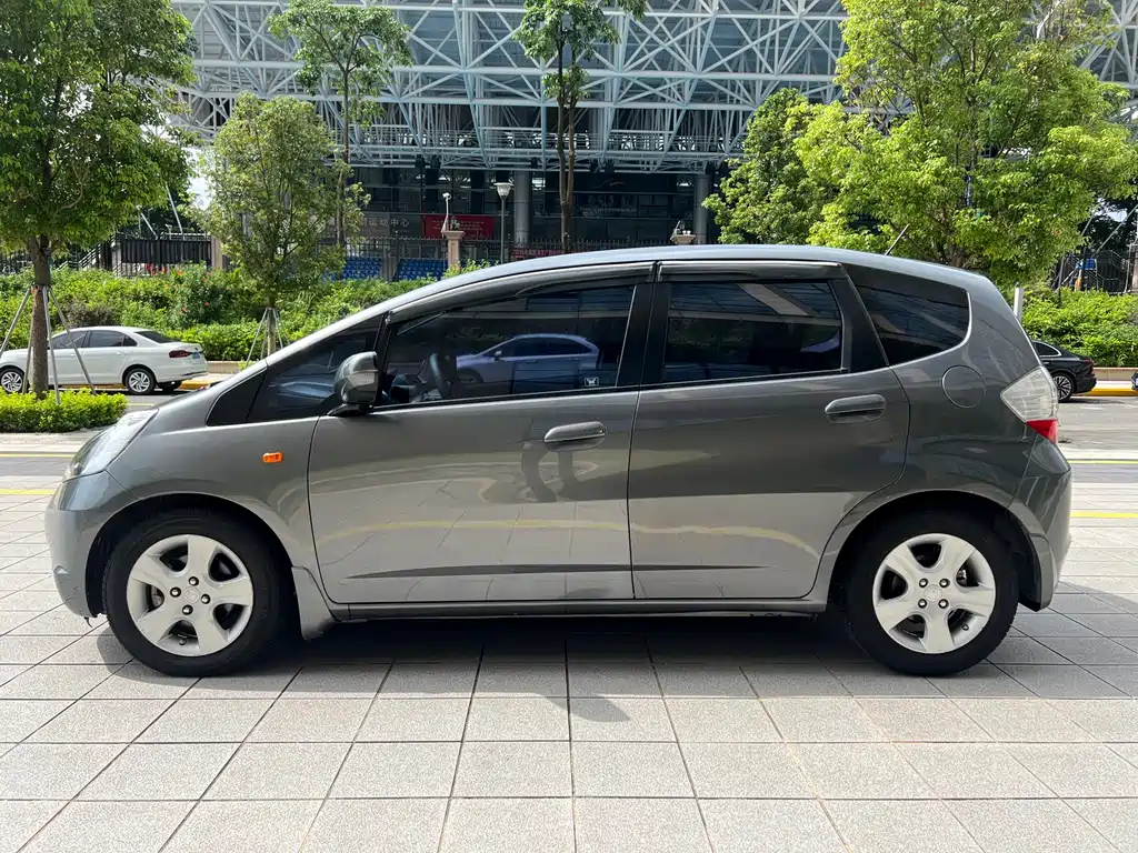 Honda Fit 2009 — фото 8
