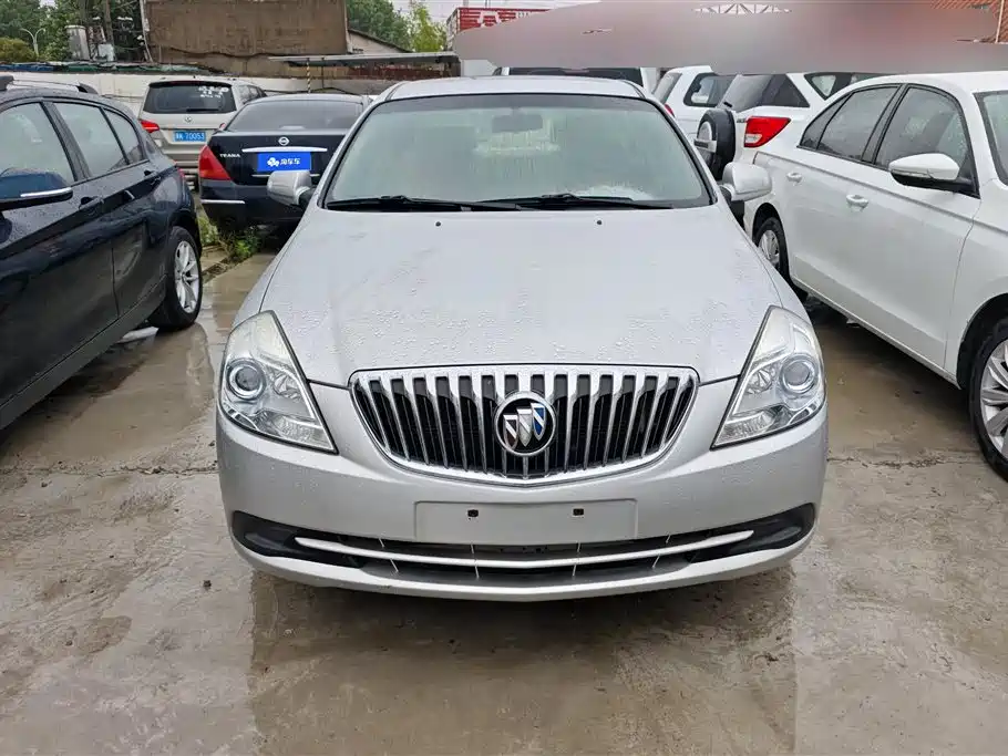 Buick Excelle 2015 — фото 2