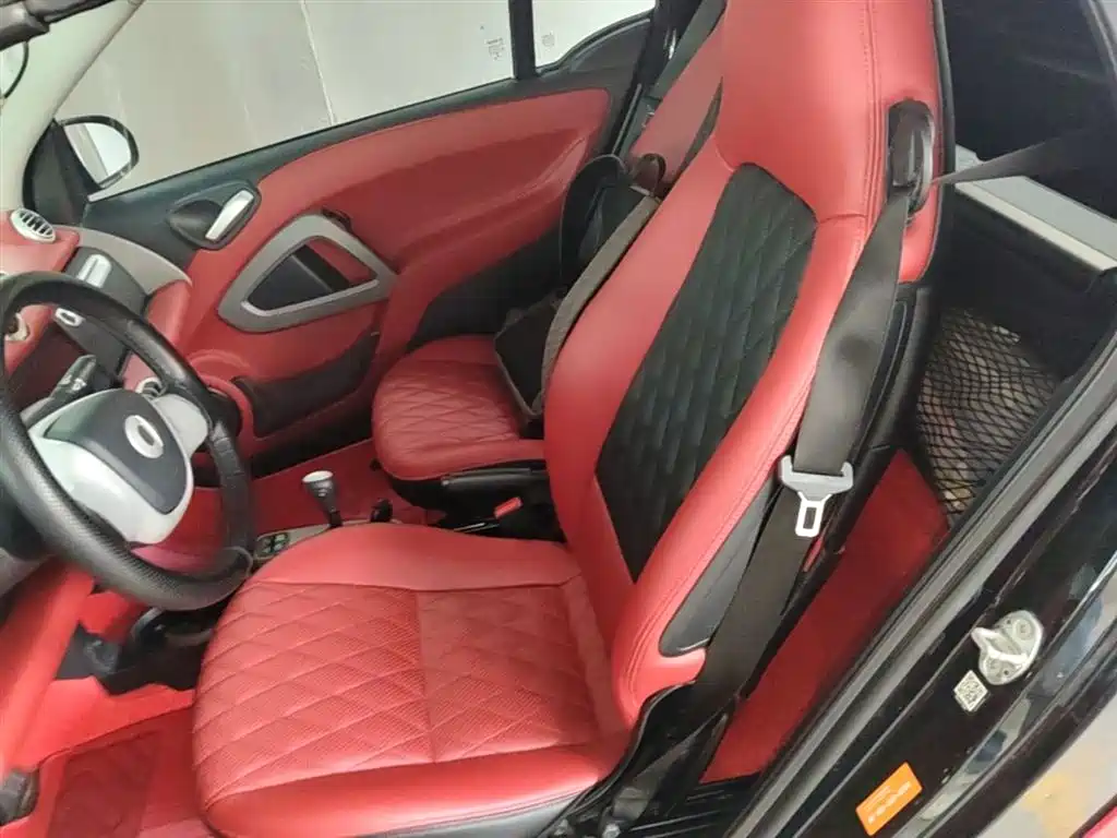 smart Fortwo 2014 — фото 15