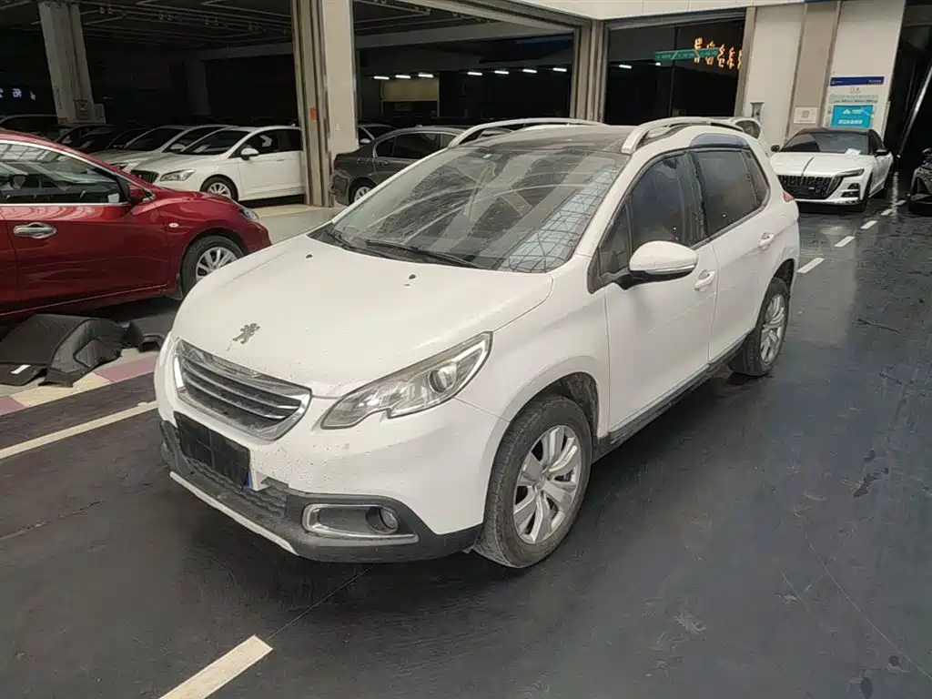 Peugeot 2008 2015 — фото 1