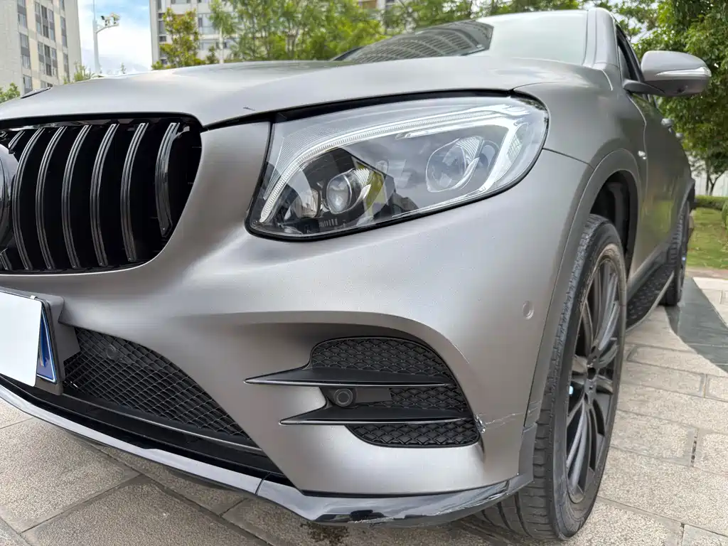 Mercedes-Benz GLC Coupe AMG 2018 — фото 11