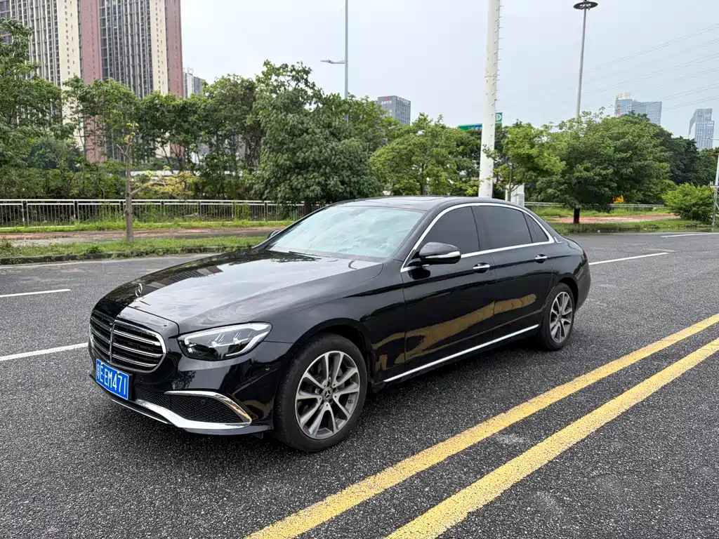 Mercedes-Benz E-Class 2019 — фото 1