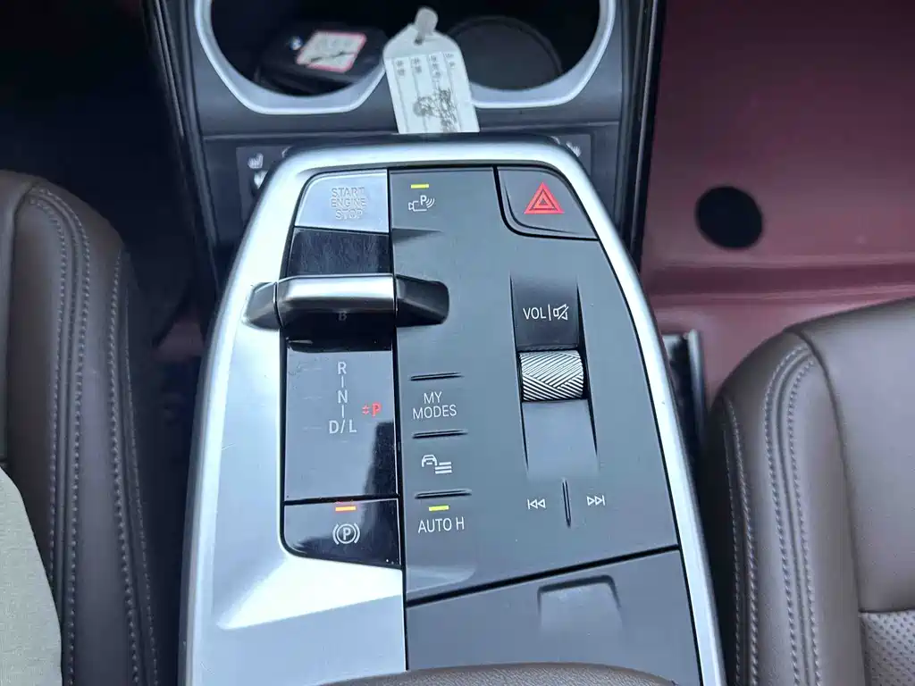 BMW X1 2023 — фото 15