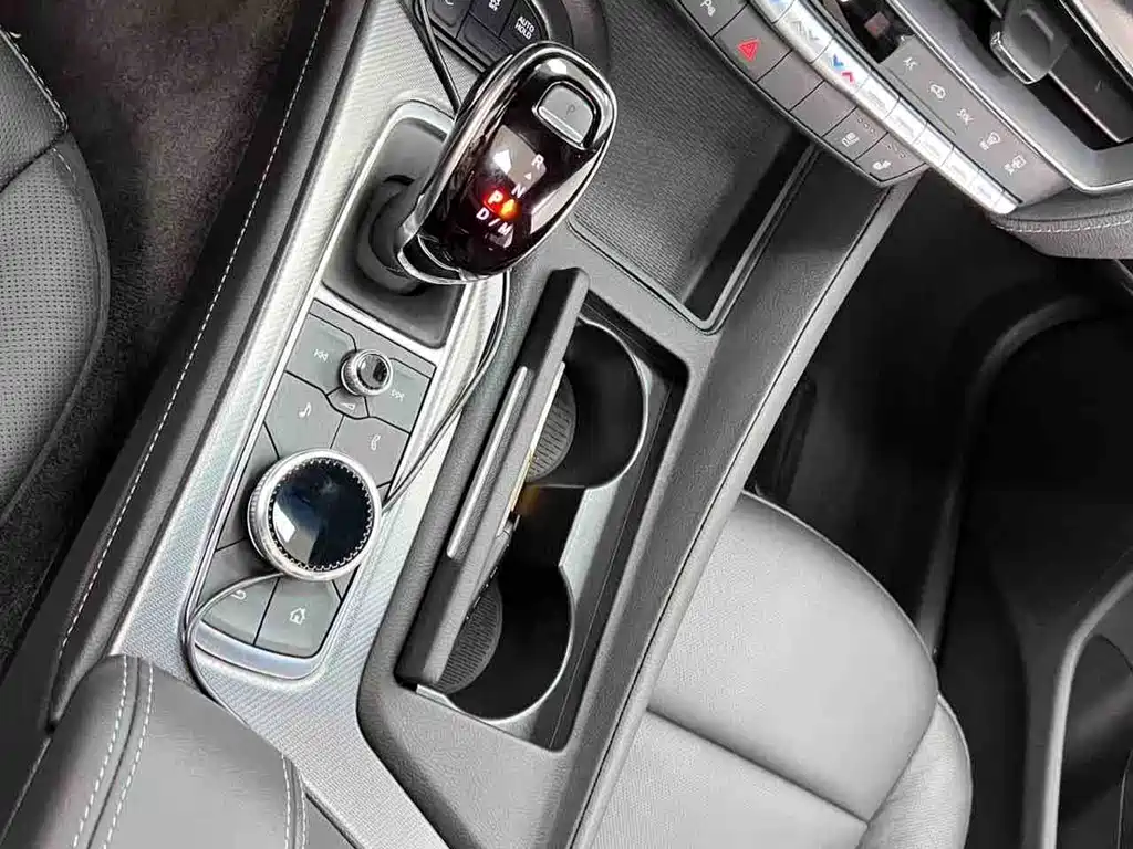 Cadillac CT5 2023 — фото 21