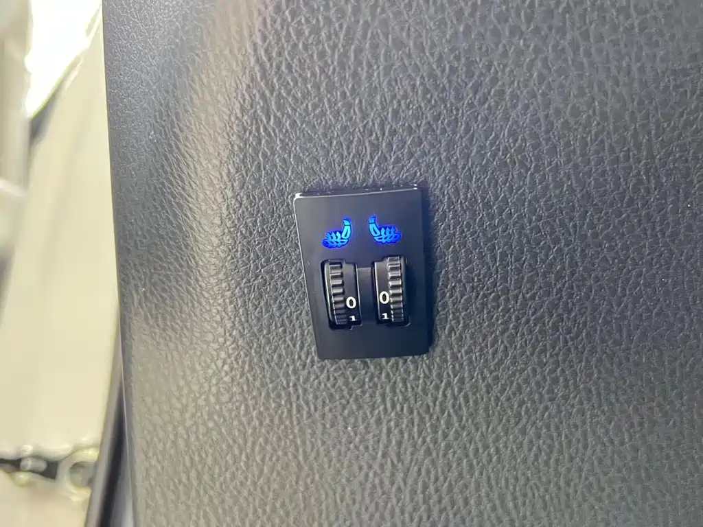 Toyota Vios FS 2022 — фото 16