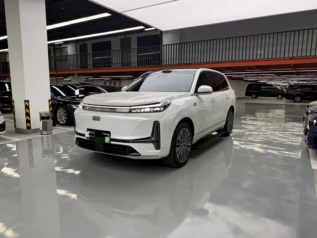 Geely Galaxy M9 2026 — фото 1