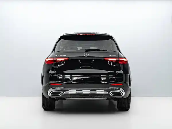 Mercedes-Benz GLC 2023