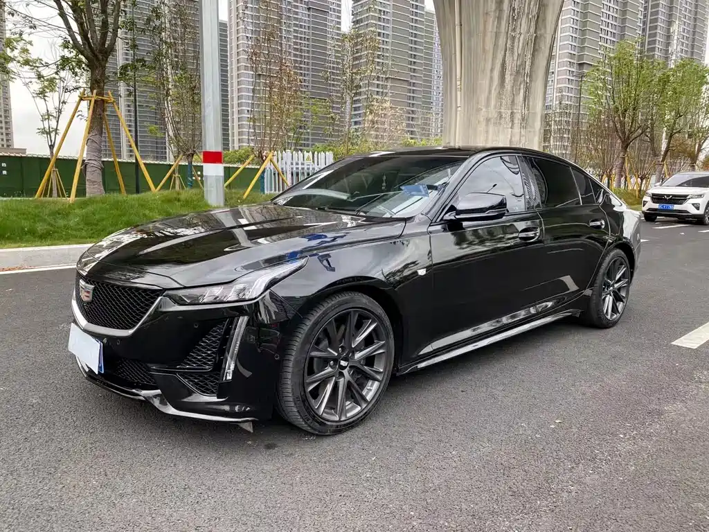 Cadillac CT5 2021 — фото 1
