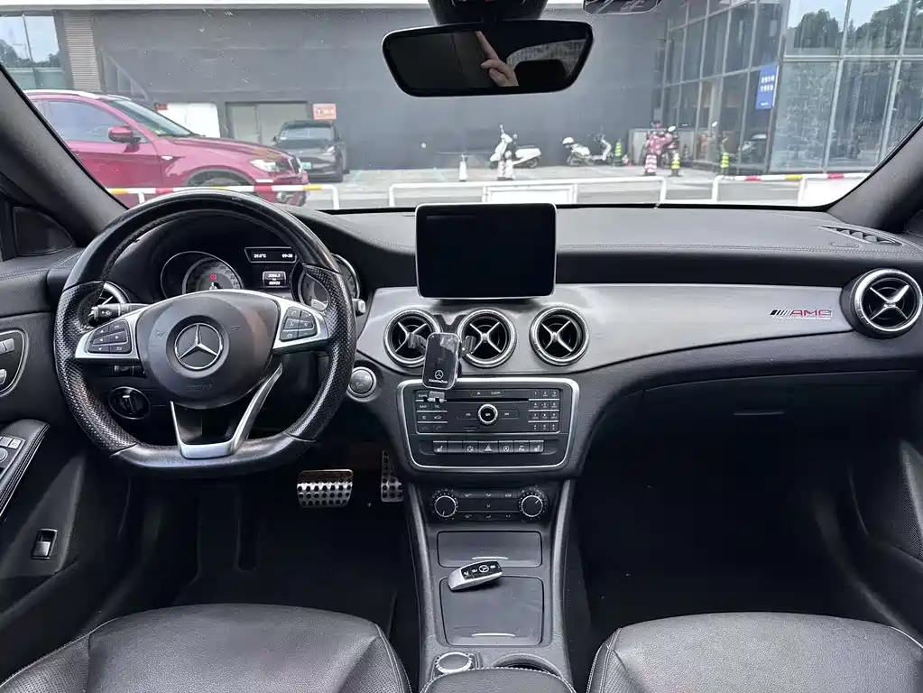 Mercedes-Benz CLA 2015 — фото 5