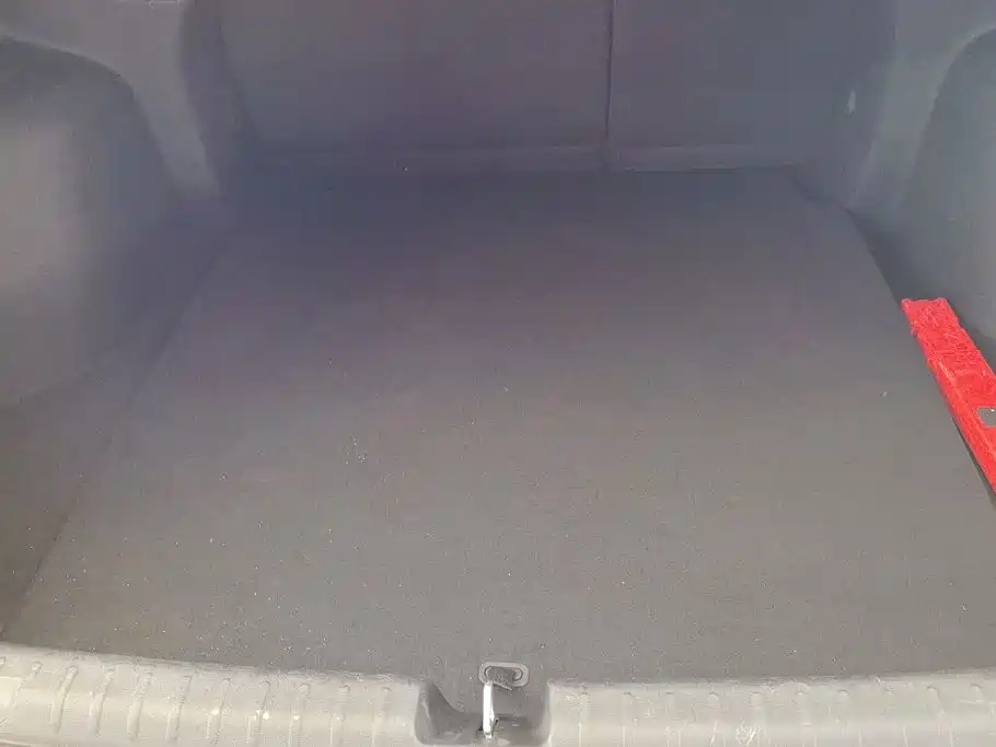 Geely Emgrand 2021