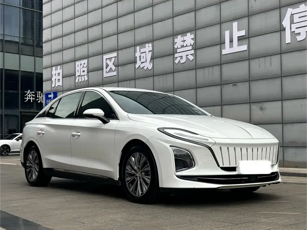 Hongqi E-QM5 2022 — фото 3