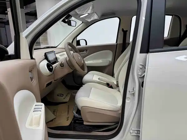 Wuling Hongguang MINIEV 2025