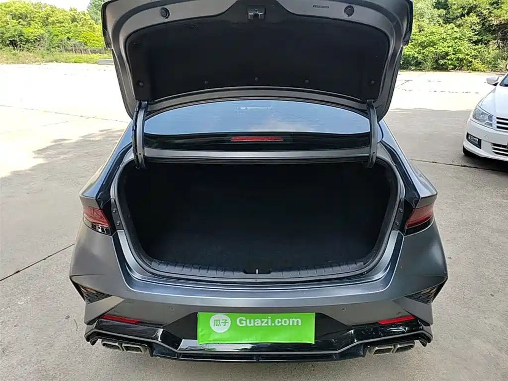 Hyundai Fista 2022 — фото 15