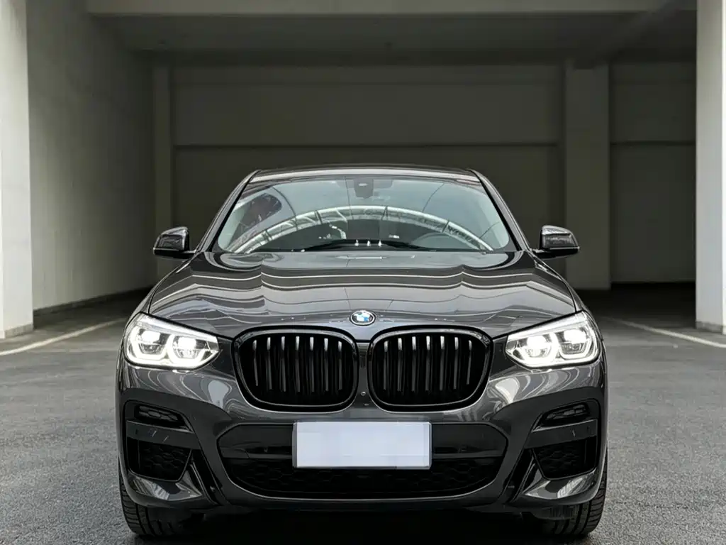 BMW X4 2021 — фото 1