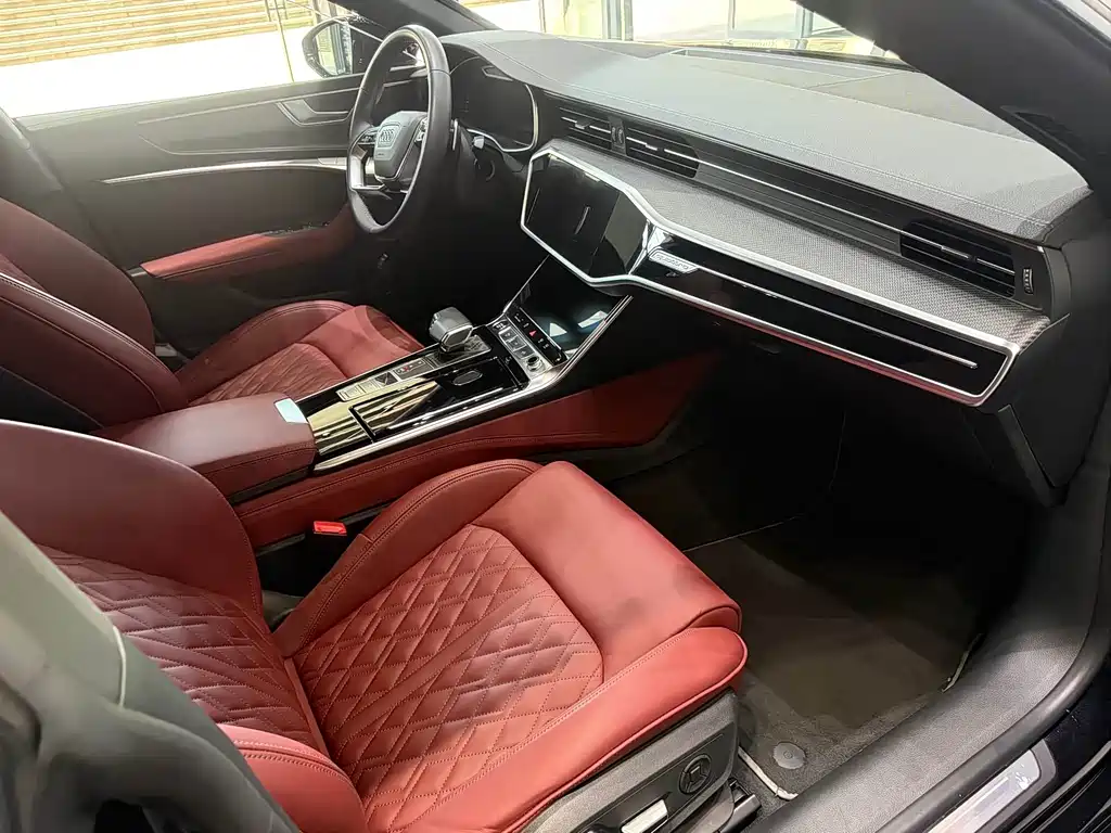 Audi A7L 2023 — фото 6