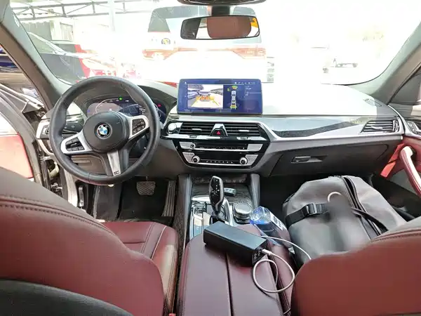 BMW 5 Series 2021