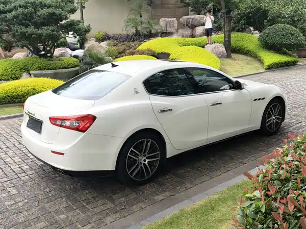 Maserati Ghibli 2016