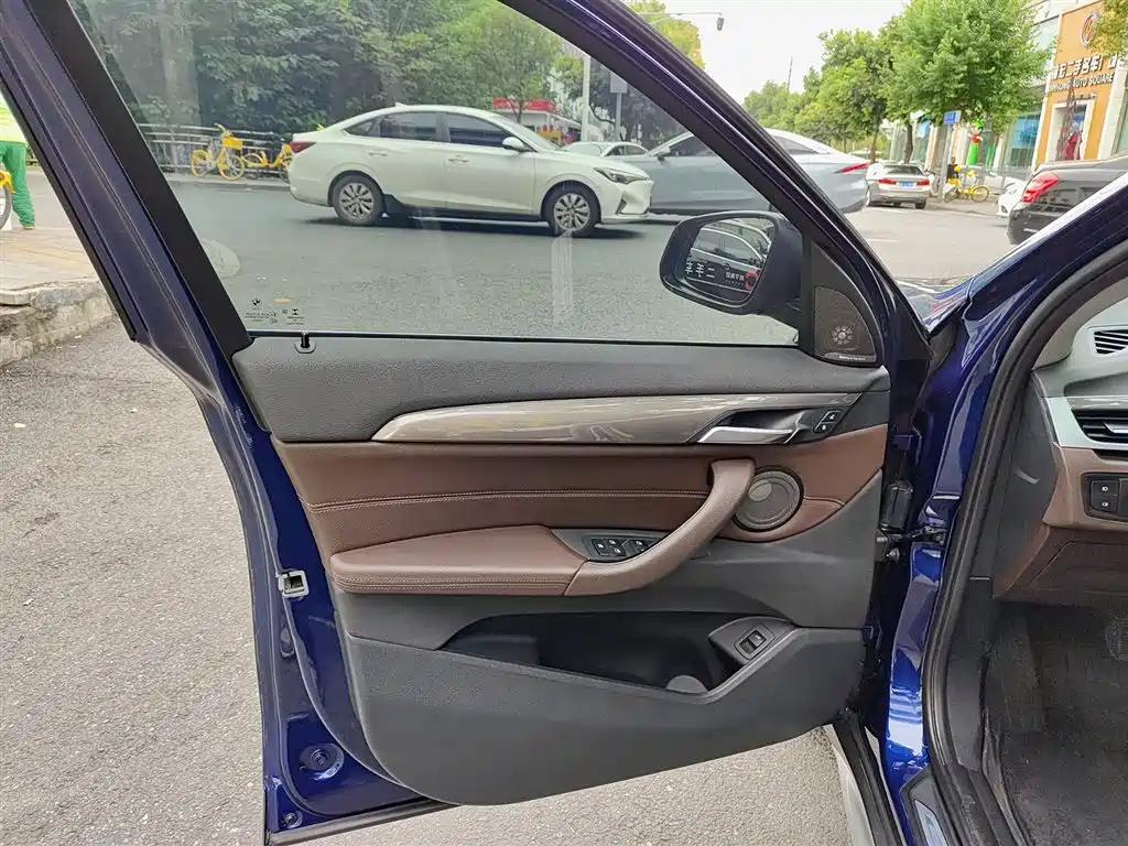 BMW X1 2019