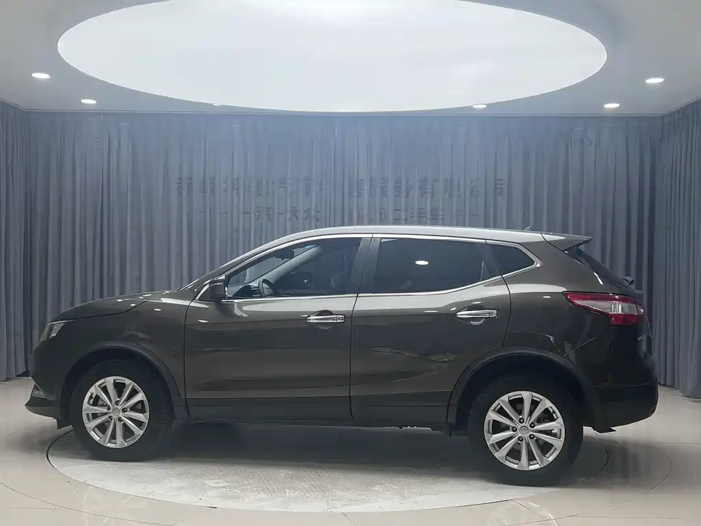 Nissan Qashqai 2017 — фото 4