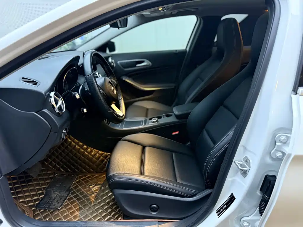 Mercedes-Benz GLA 2017