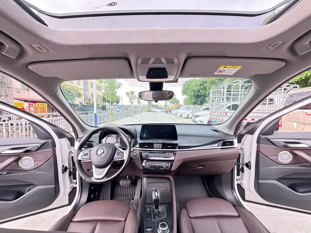 BMW X1 2021 — фото 12