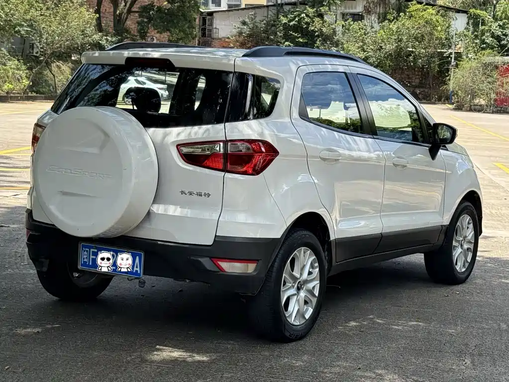 Ford Ecosport 2017 — фото 8