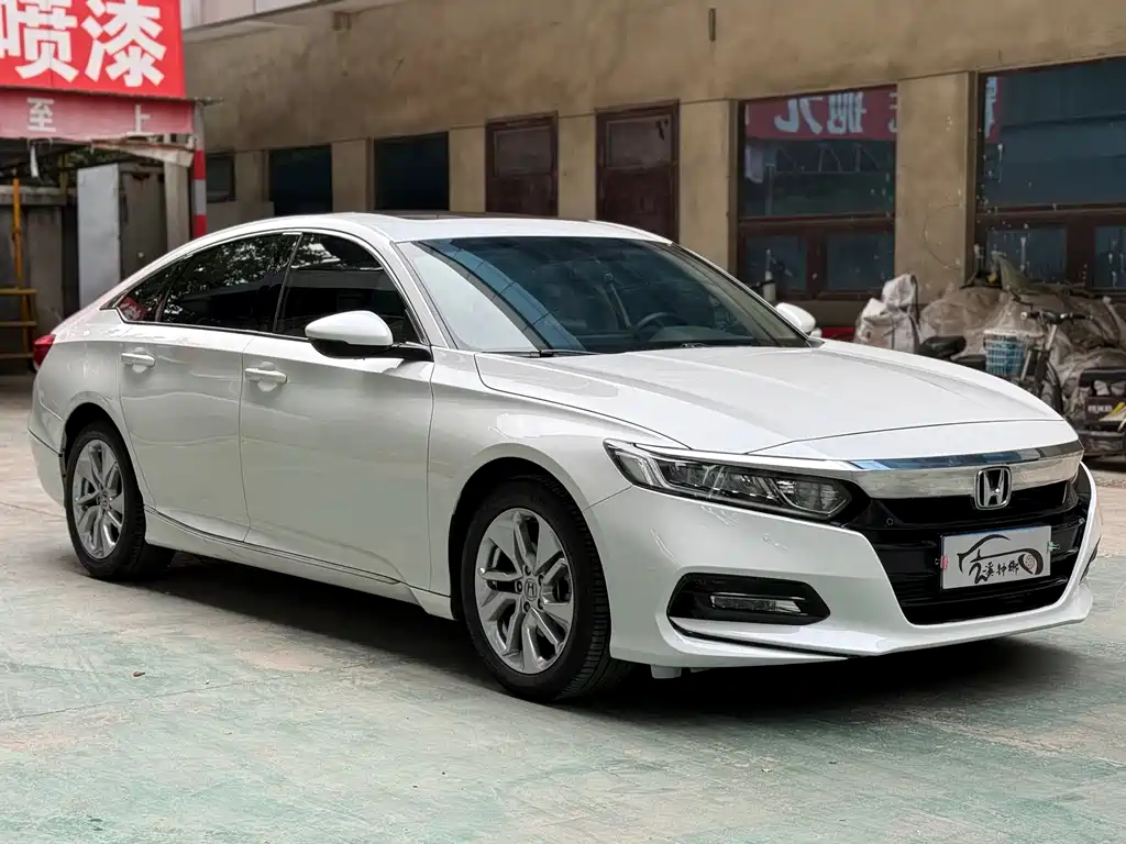 Honda Accord 2019 — фото 2