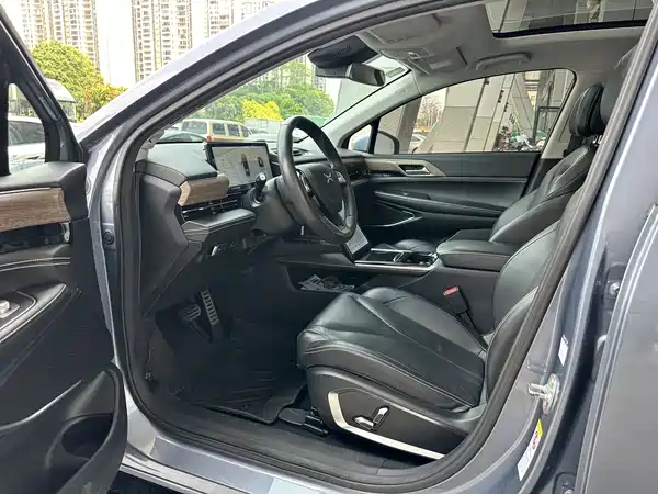 XPeng P5 2022