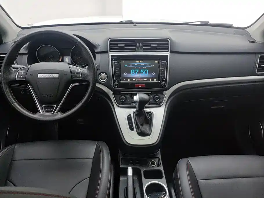 Haval M6 2019 — фото 12