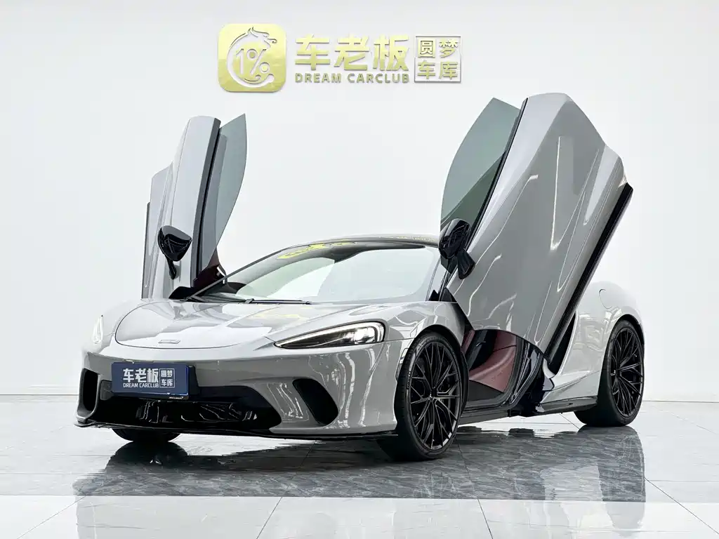 McLaren GT 2022