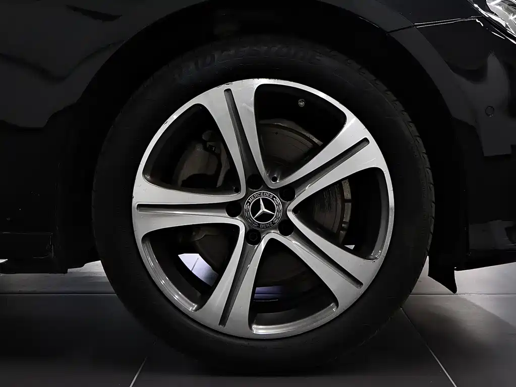 Mercedes-Benz E-Class 2020 — фото 8