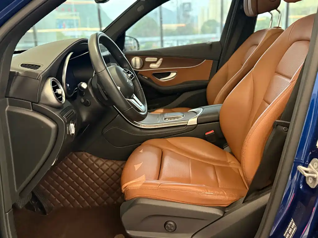 Mercedes-Benz GLC 2021 — фото 13