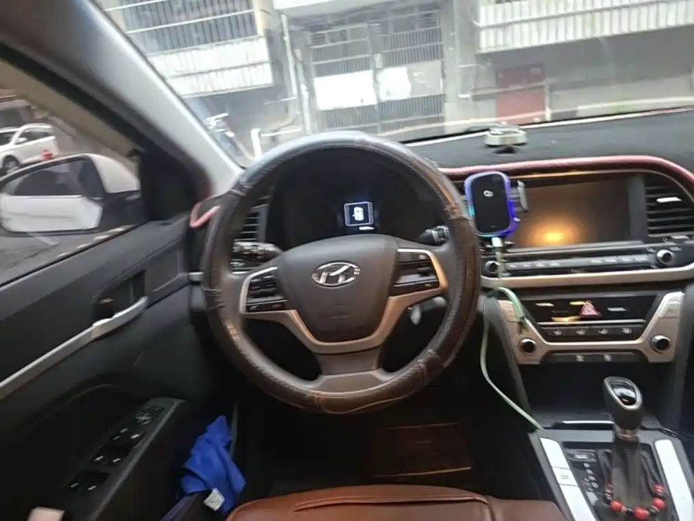 Hyundai Celesta 2017 — фото 16