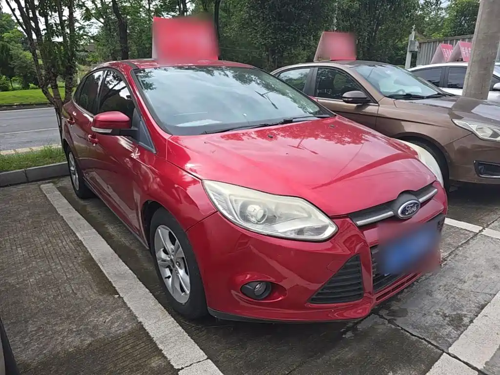 Ford Focus 2015 — фото 4