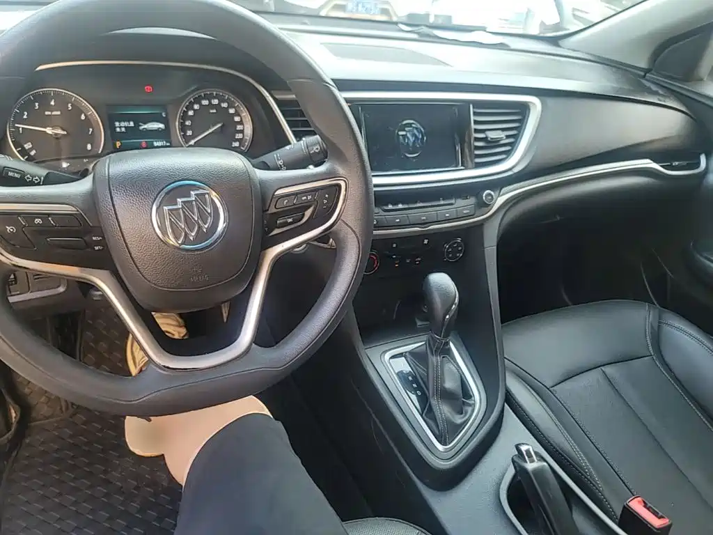 Buick Excelle 2021 — фото 10