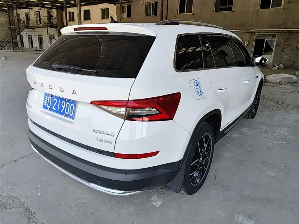 Skoda Kodiaq 2021 — фото 12