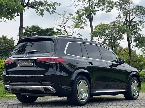 Mercedes-Benz GLS 2021