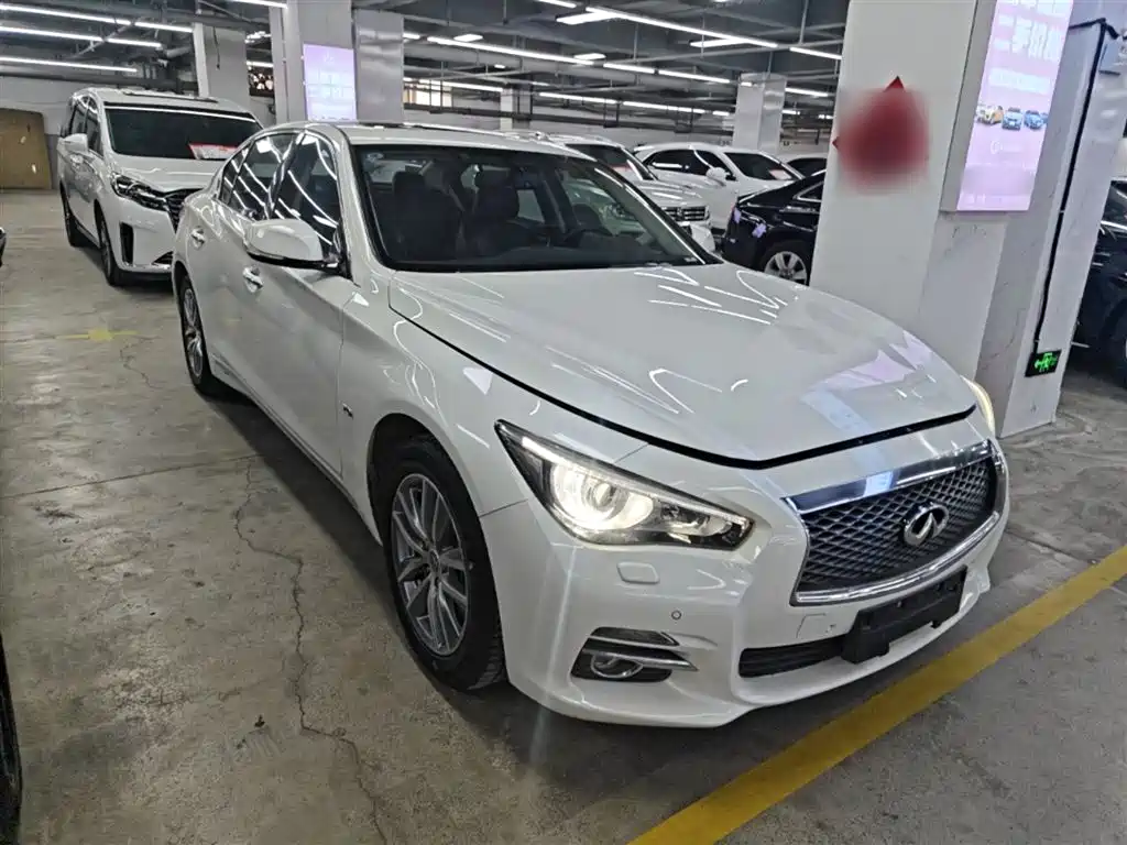 Infiniti Q50L 2017 — фото 4