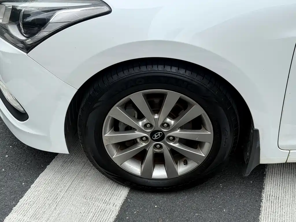Hyundai Mistra 2016 — фото 20
