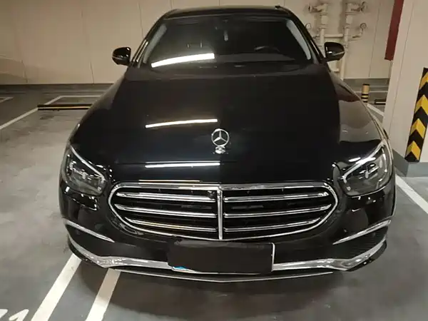 Mercedes-Benz E-Class 2021