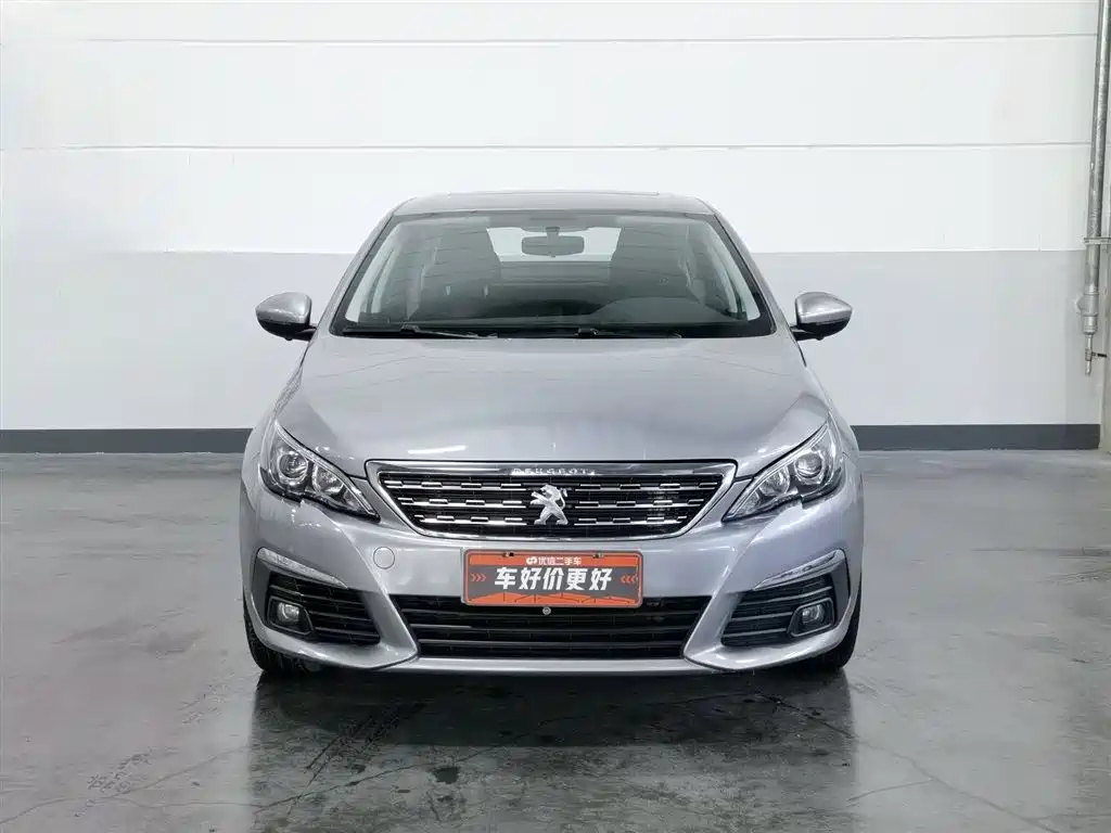 Peugeot 308 2018 — фото 3