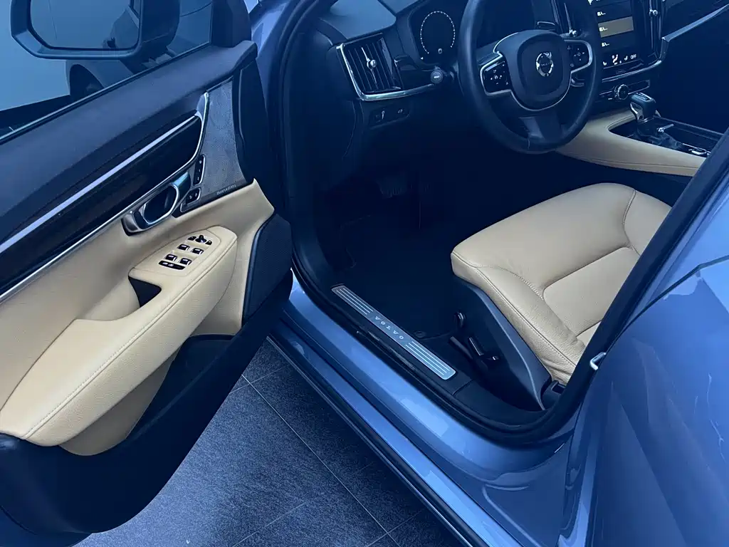Volvo S90 2018 — фото 5
