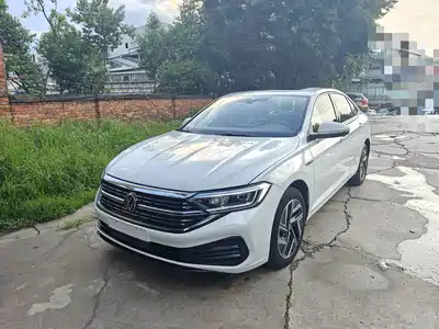 Volkswagen Sagitar 2023