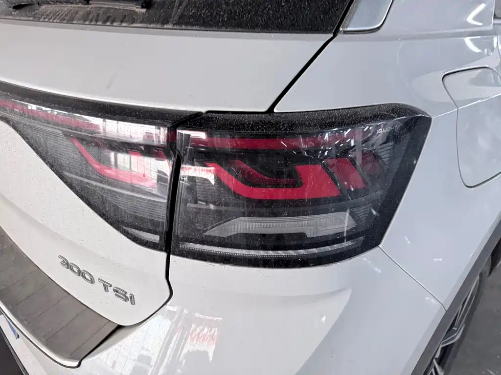 Volkswagen T-Roc 2023 — фото 20