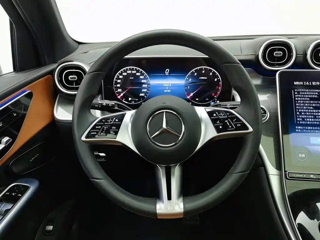 Mercedes-Benz GLC 2023 — фото 11